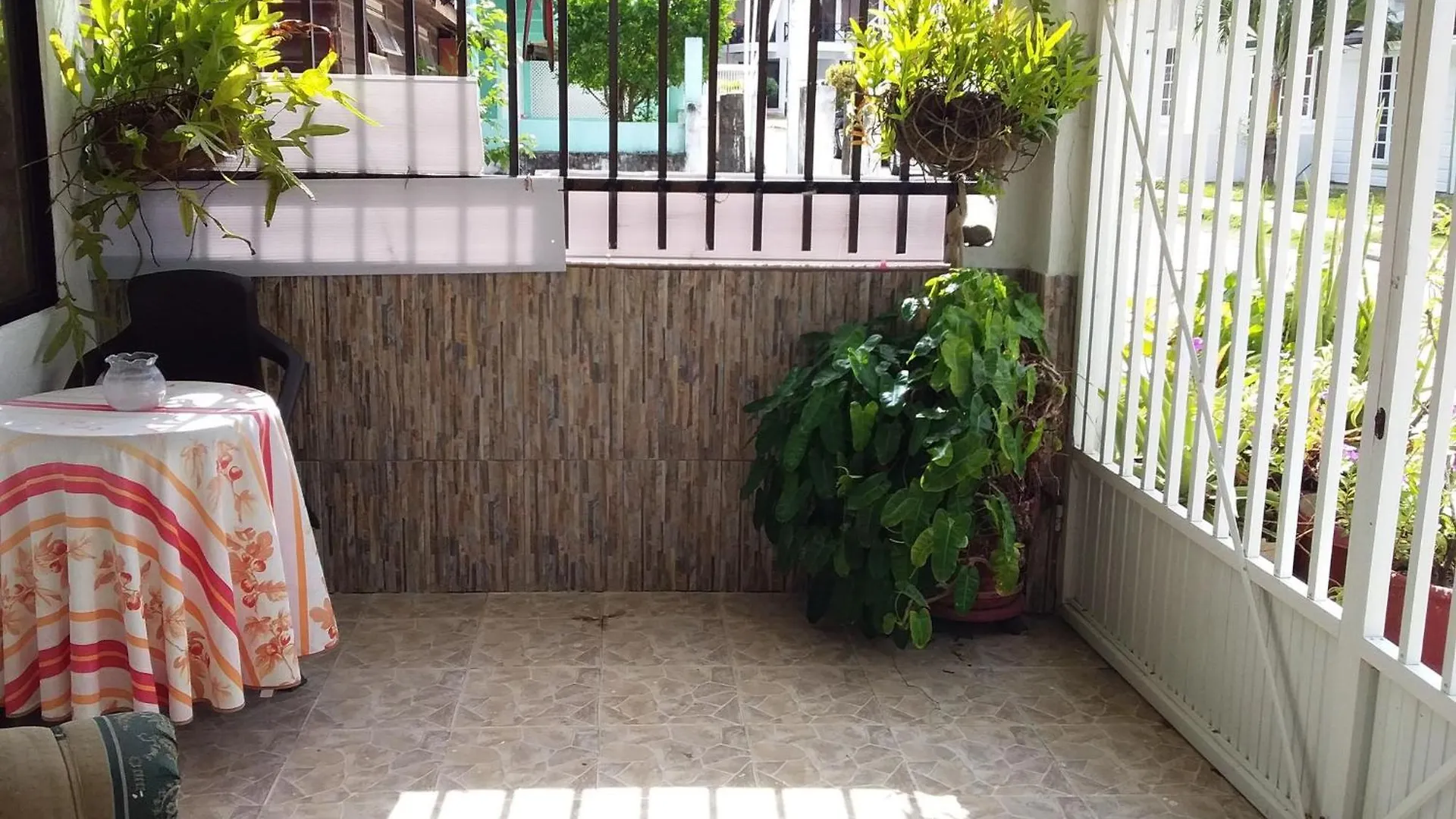 Guest house Green Sea Inn San Luis Cueva de Morgan Colombia